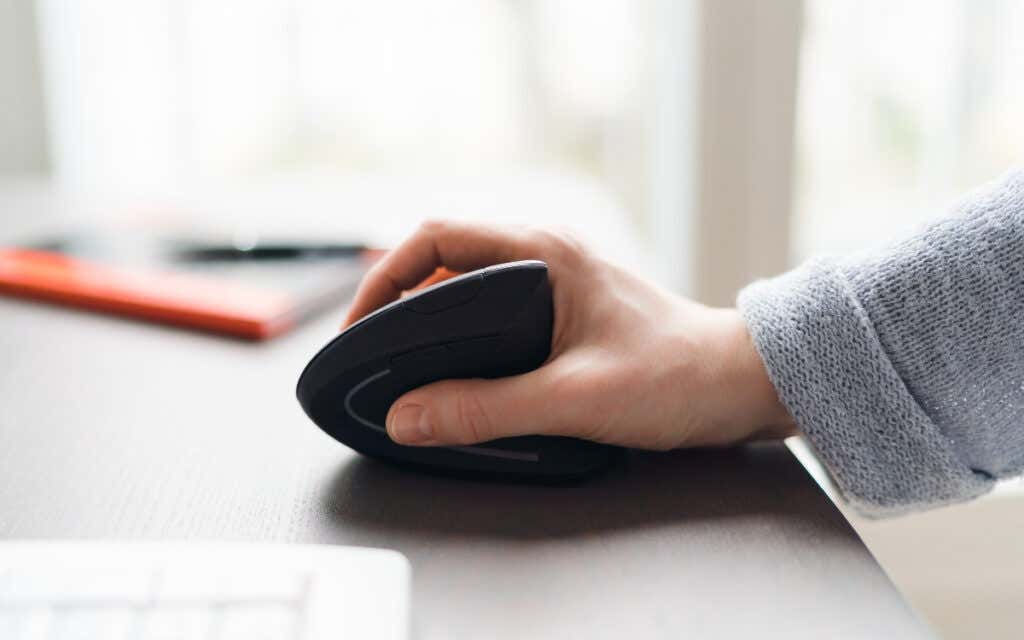 7 Best Ergonomic Mice in 2022 image 1