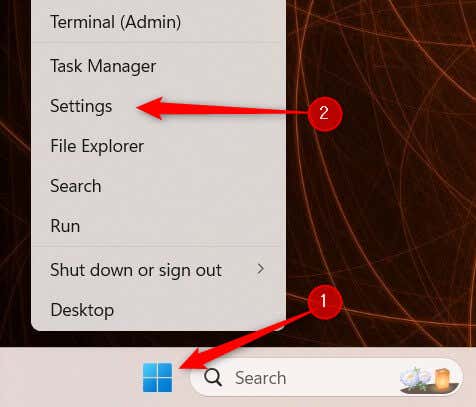 How to Enable or Disable Windows Spotlight on the Lock Screen image 2