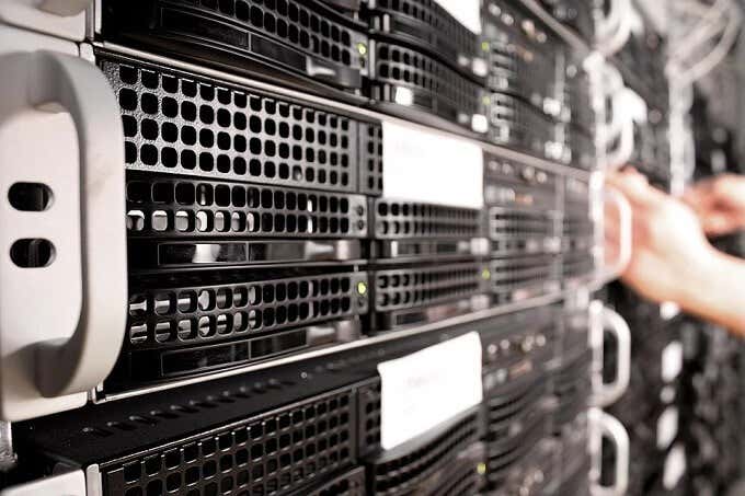 HDG Explains : What Is a Computer Server? image 5