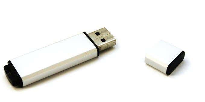 How to Make a Bootable USB and Save Your PC image 1