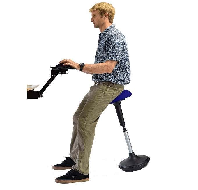 8 Cool Ergonomic Christmas Gadgets for Any Office image 5